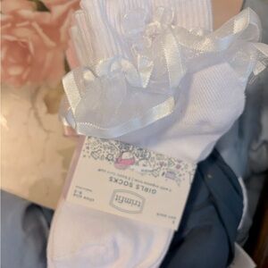 Little girl lace socks